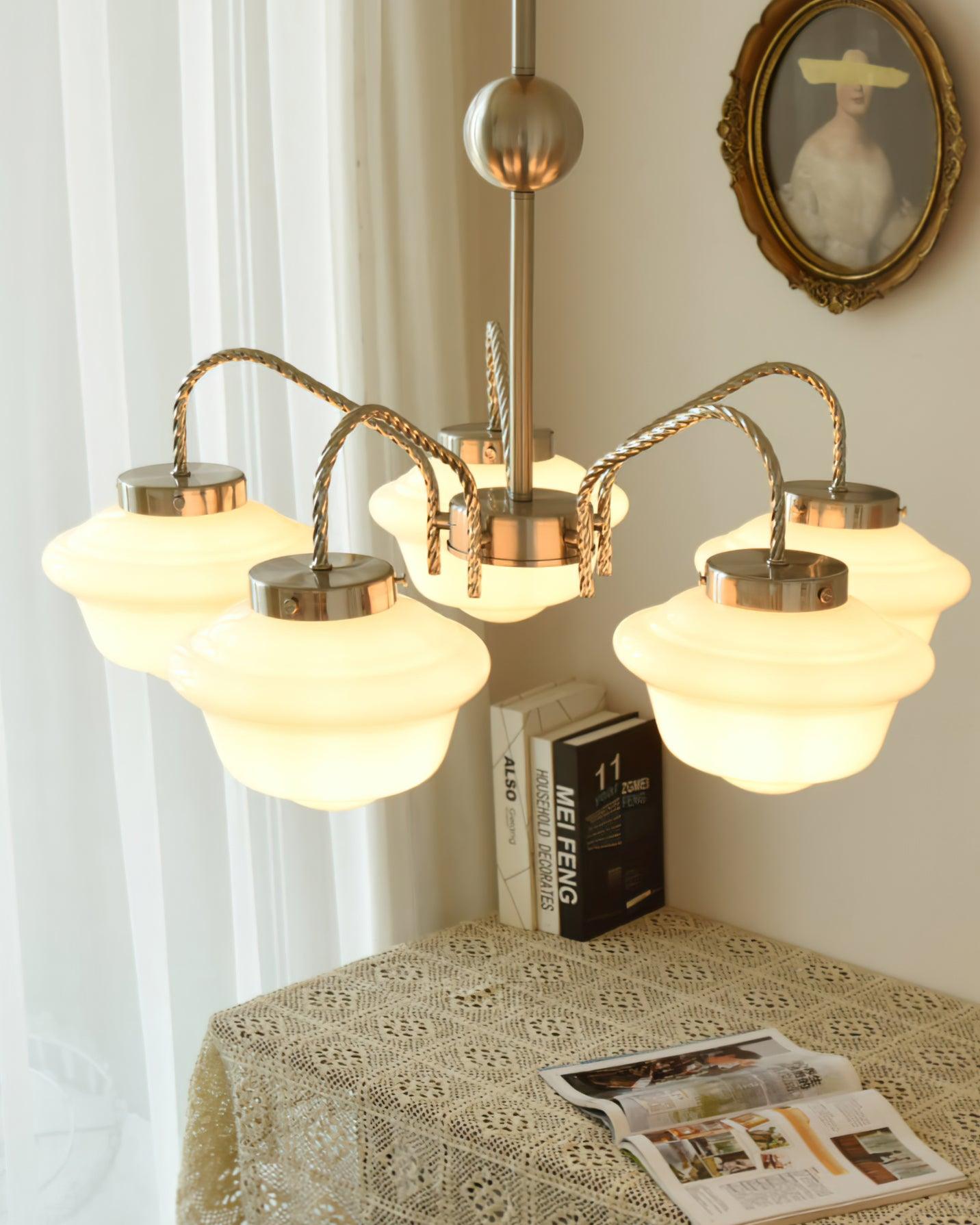 Minka Lavery Chandelier - Lumpaz