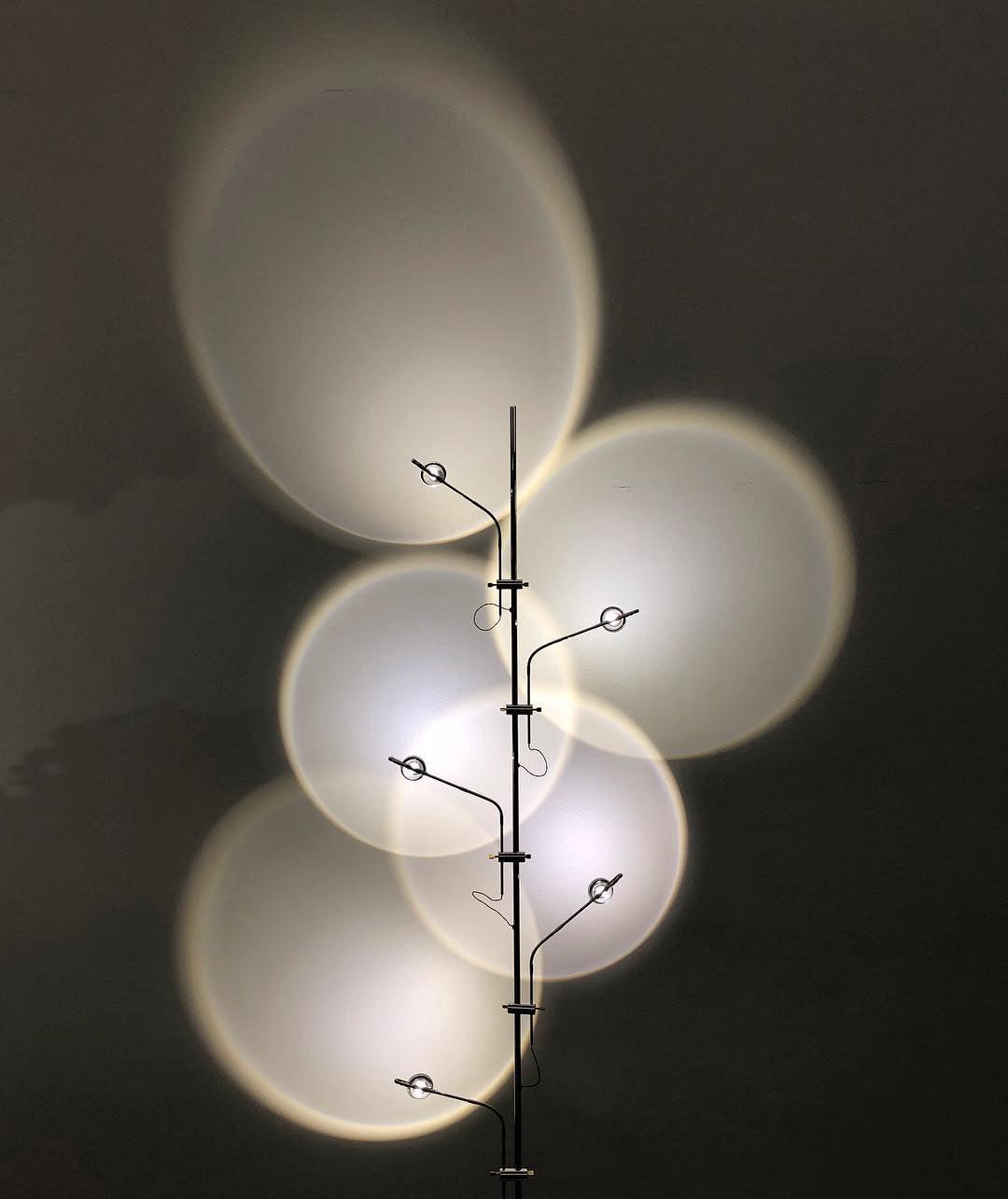 Wa Wa Floor Lamp - Lumpaz