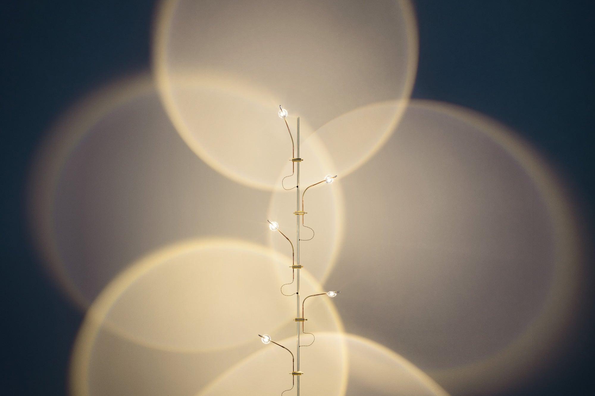 Wa Wa Floor Lamp - Lumpaz