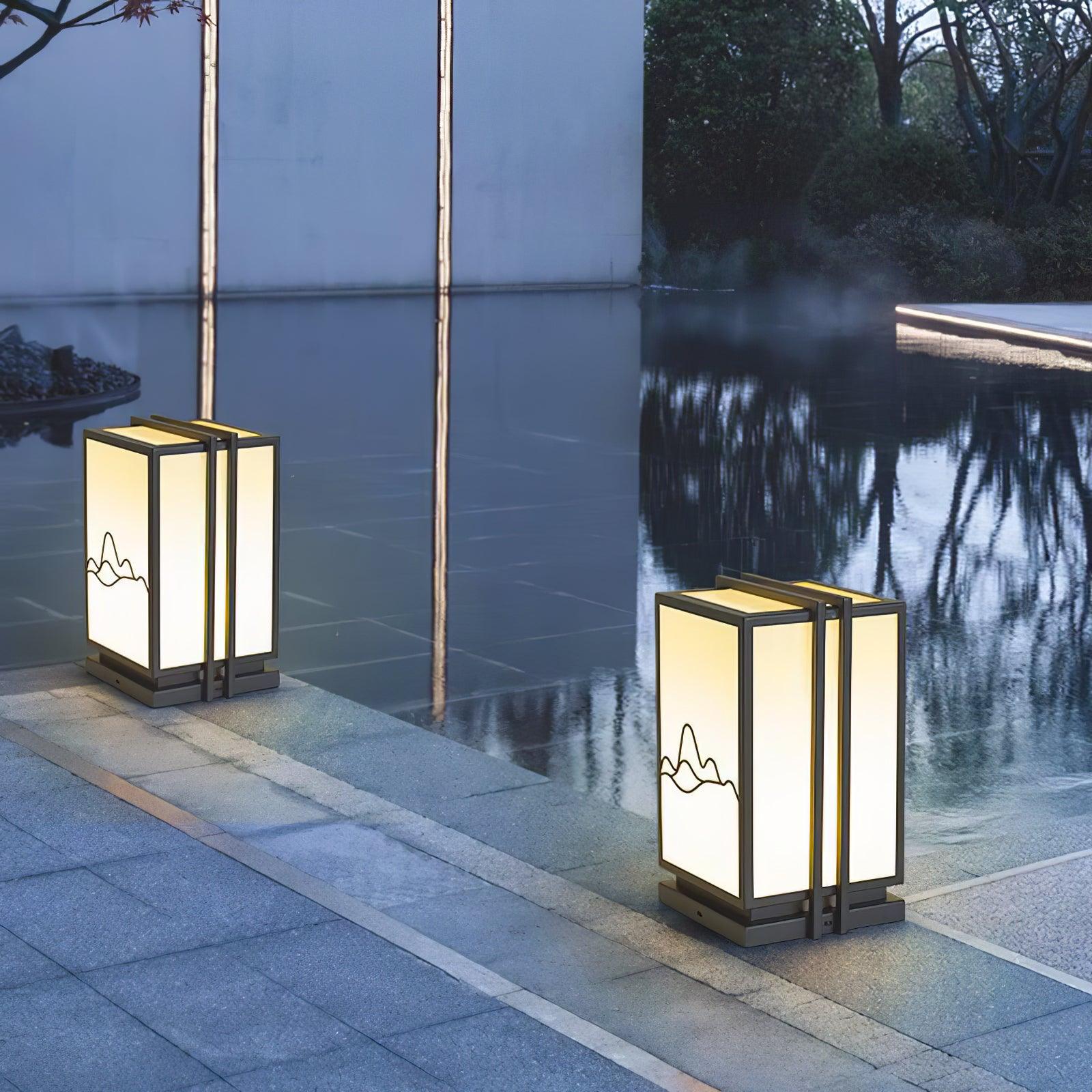 Mountain Outdoor Post Light - Lumpaz