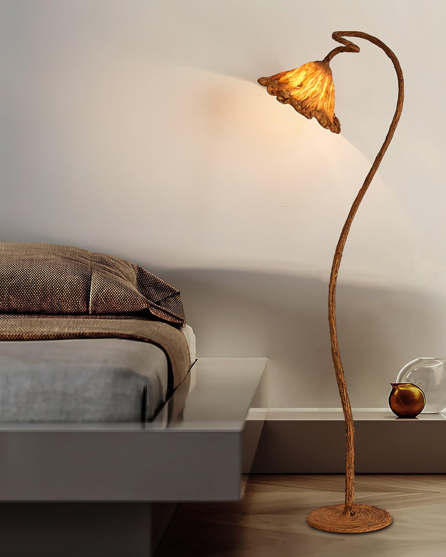 Artistic Lotus Leaf Floor Lamp - Lumpaz