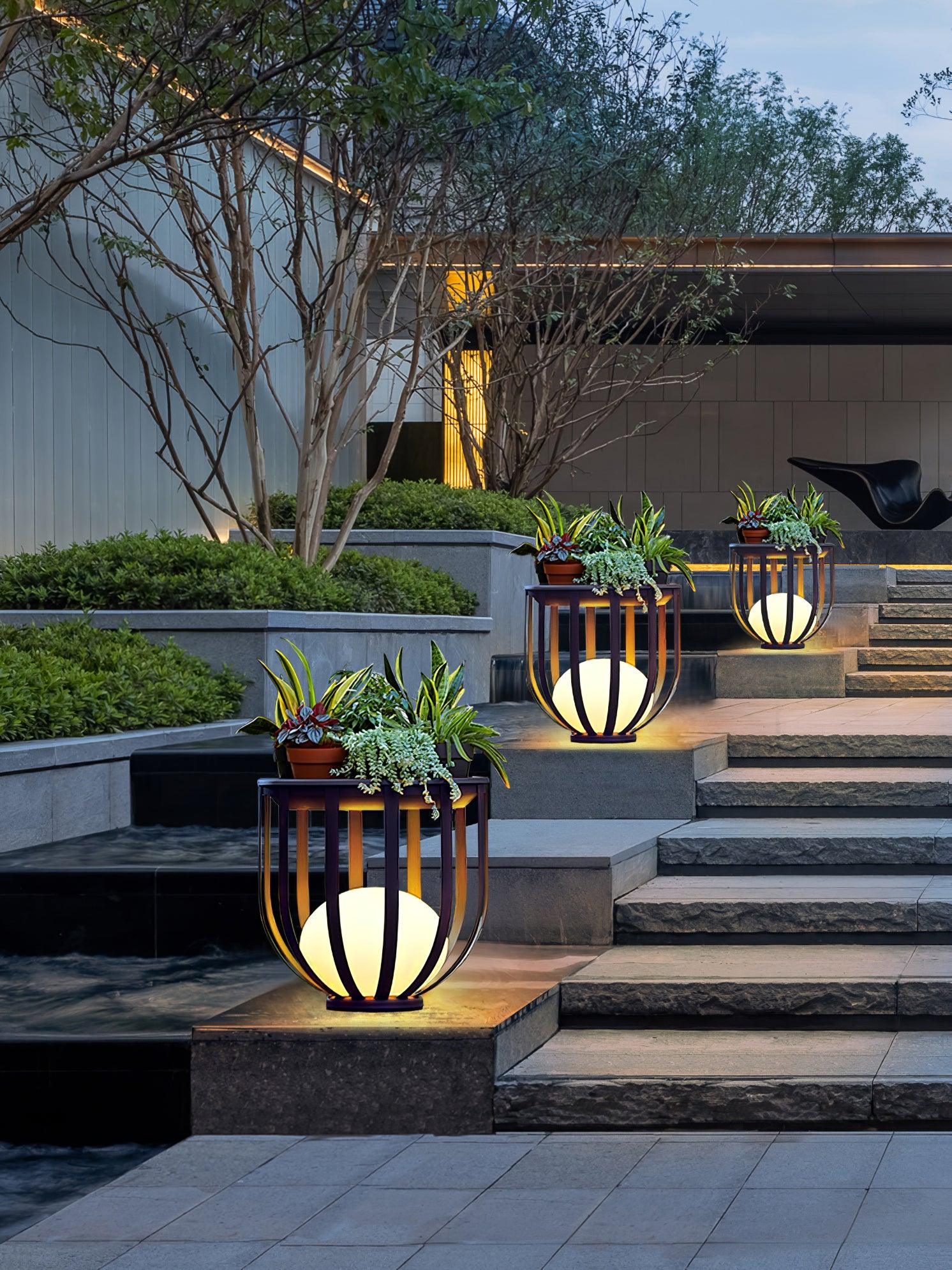 Bols Outdoor Solar Power Garden Lamp - Lumpaz