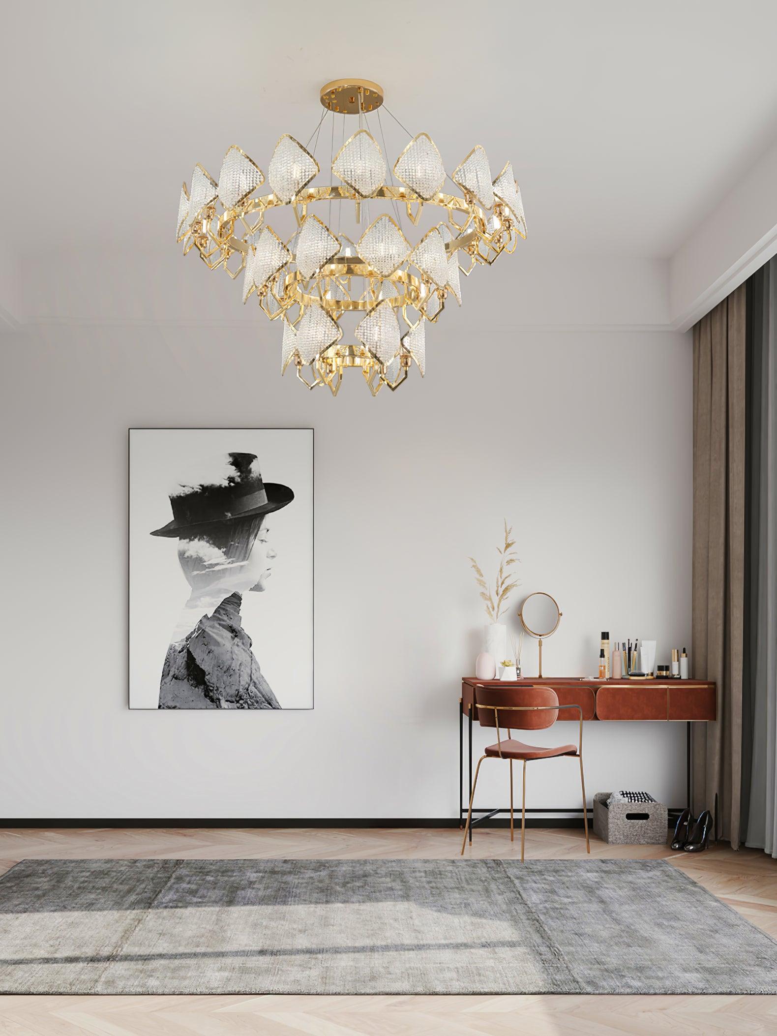 Holly Chandelier - Lumpaz