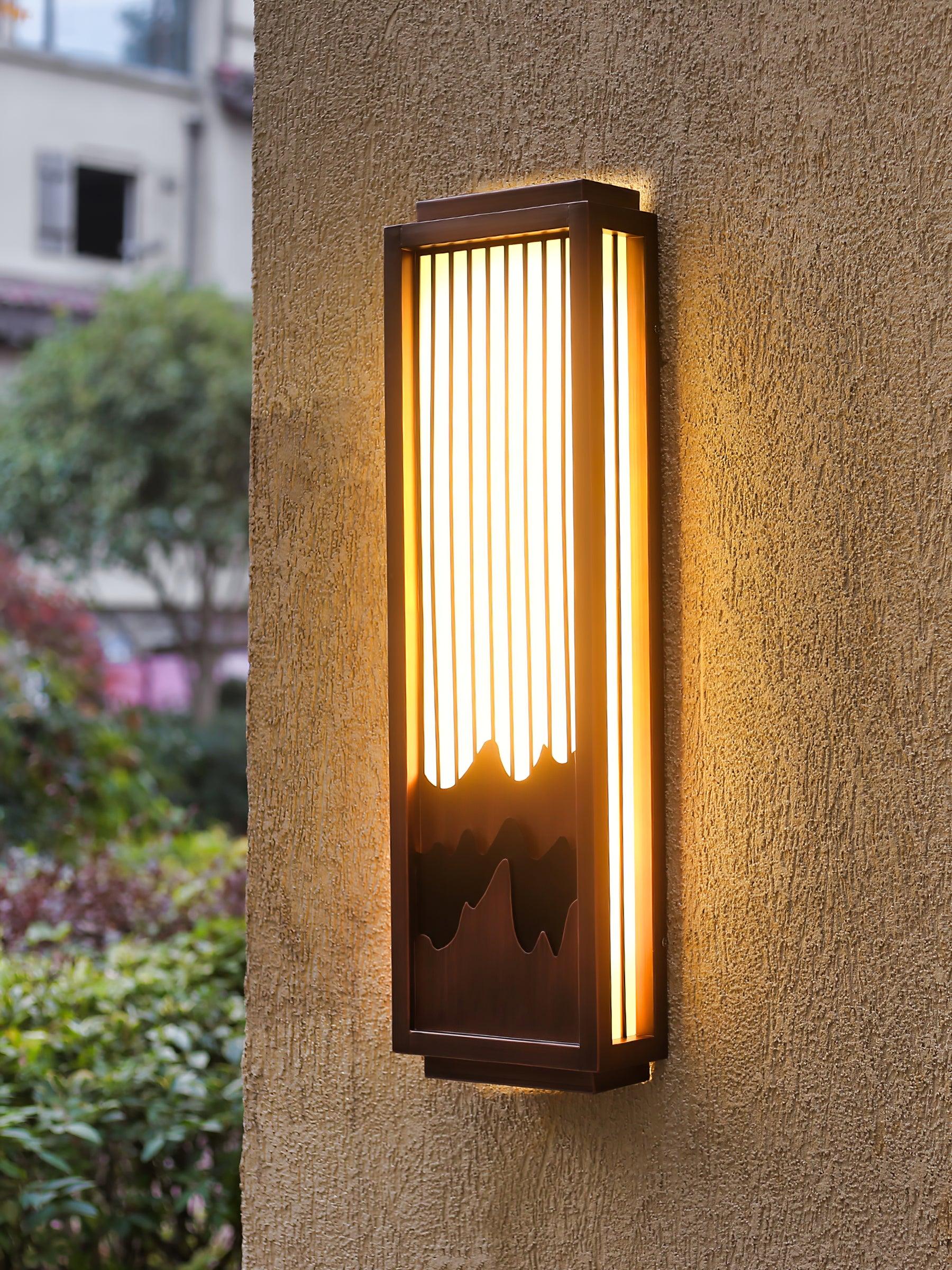 Anvia Outdoor Wall Light - Lumpaz