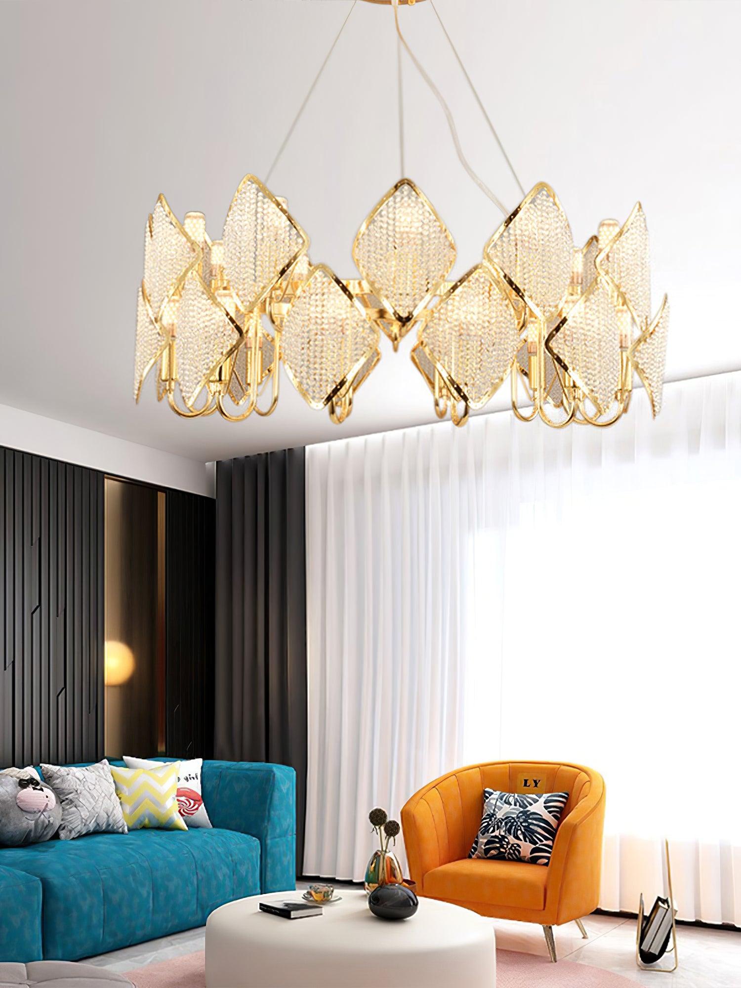 Holly Chandelier - Lumpaz
