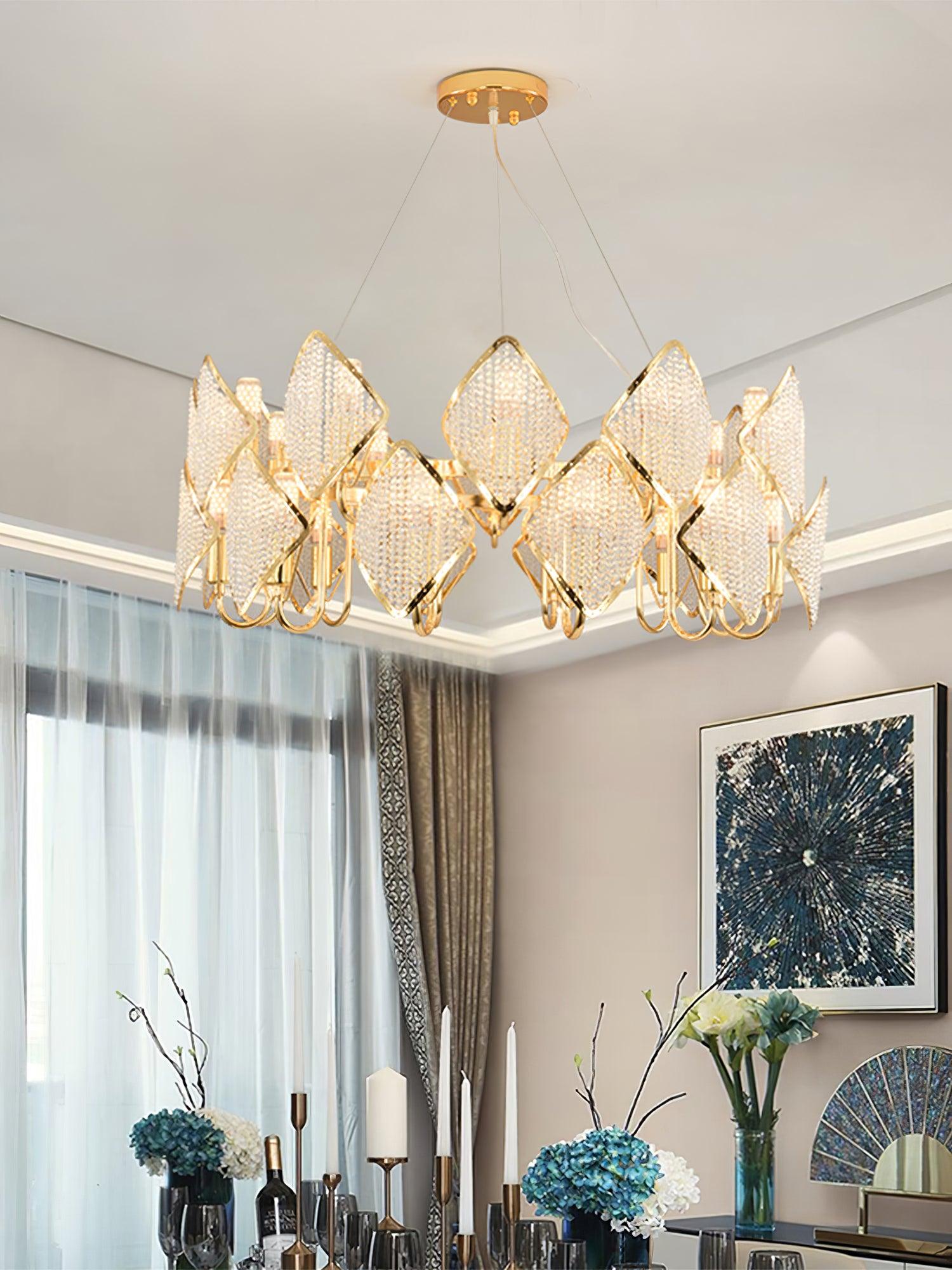 Holly Chandelier - Lumpaz