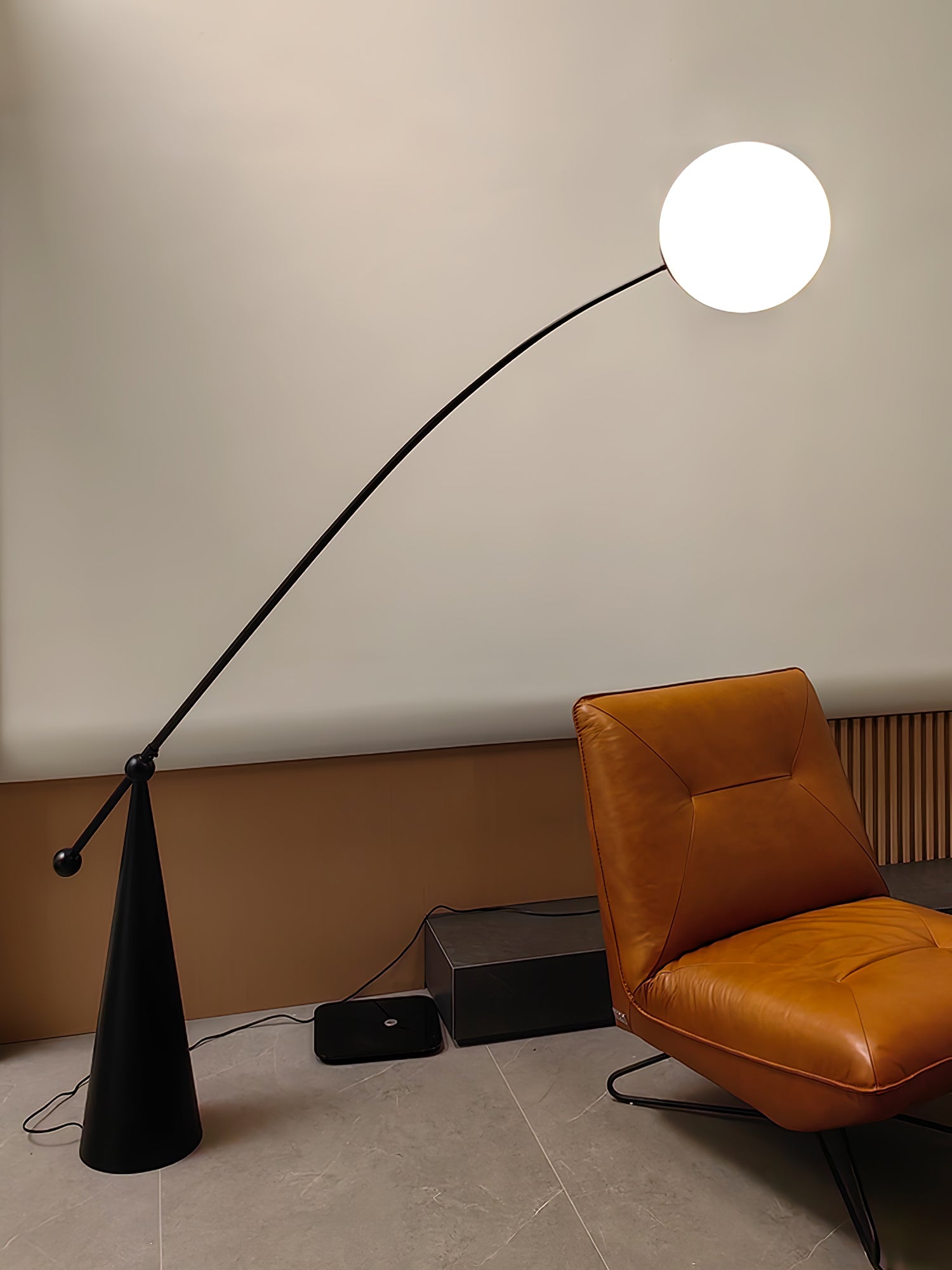 Opal Arc Floor Lamp - Lumpaz