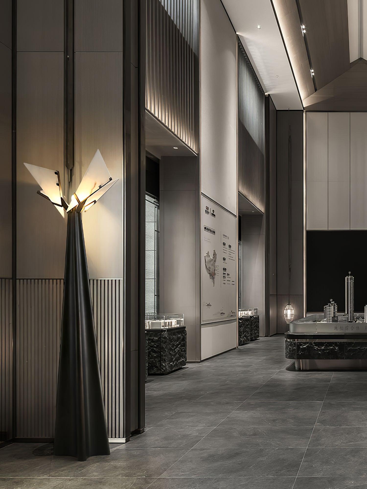 Religieuse Floor Lamp - Lumpaz