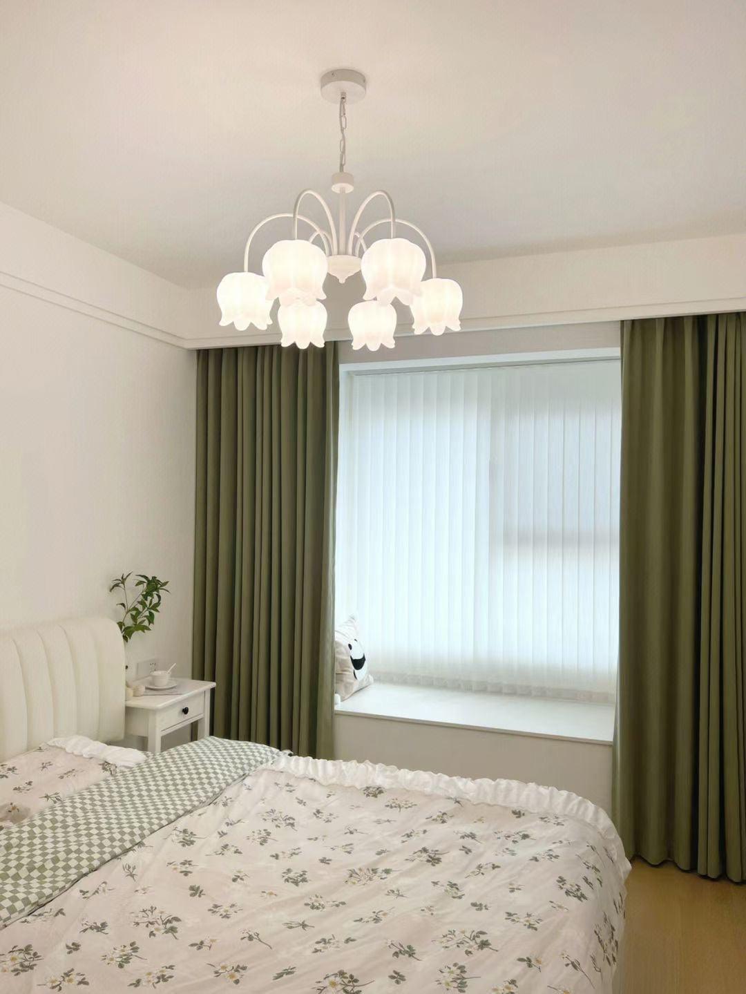 Curved Arm Bell Chandelier - Lumpaz