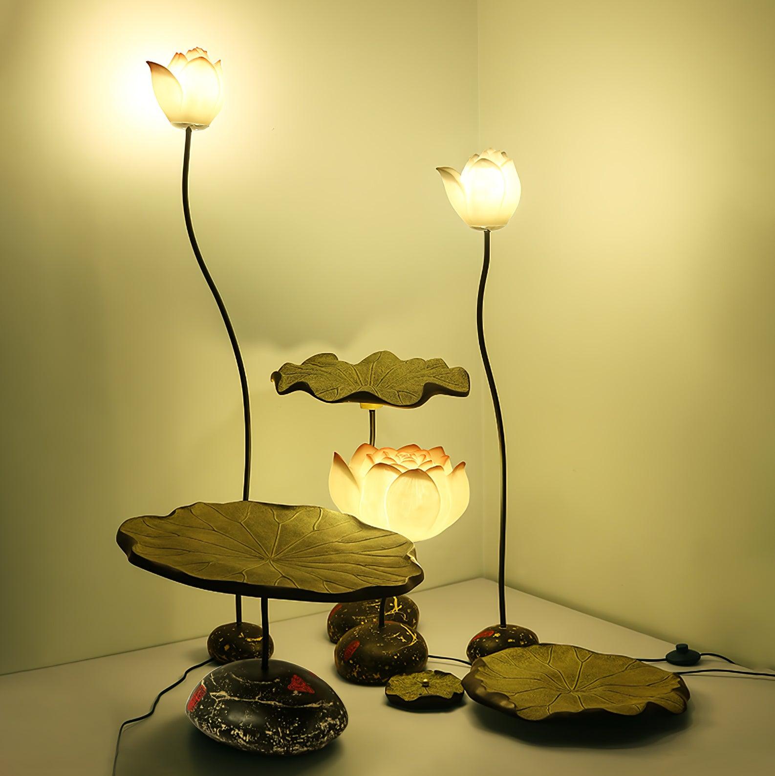 Lotus Floor Lamp - Lumpaz