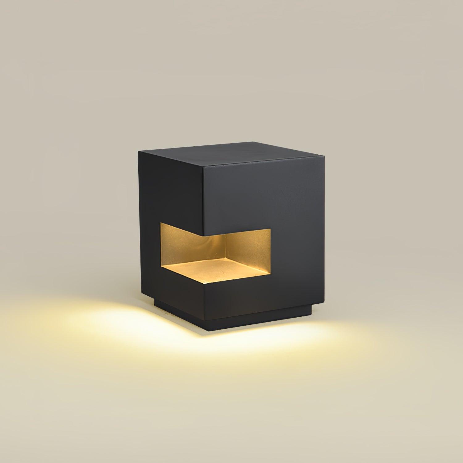 Regular Cube Solar Power Post Light - Lumpaz