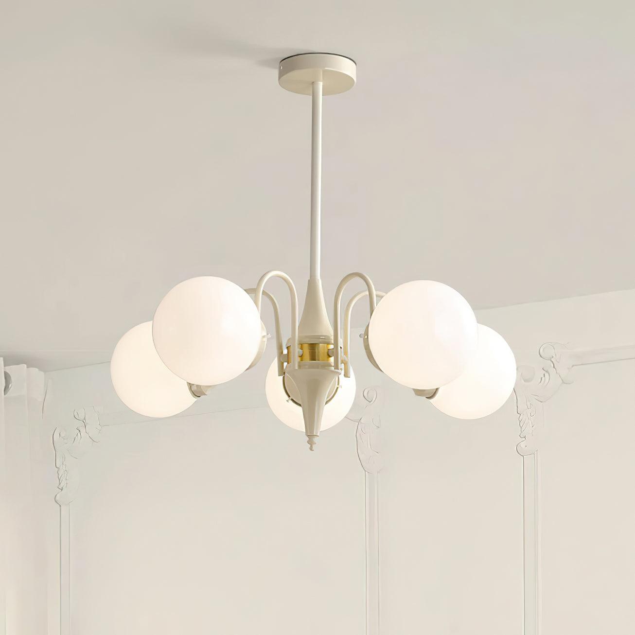 Cream Ball Chandelier - Lumpaz