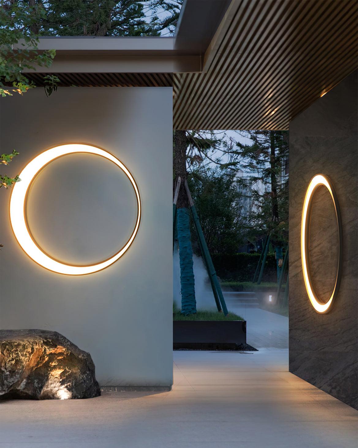 Moon Outdoor Wall Lamp - Lumpaz