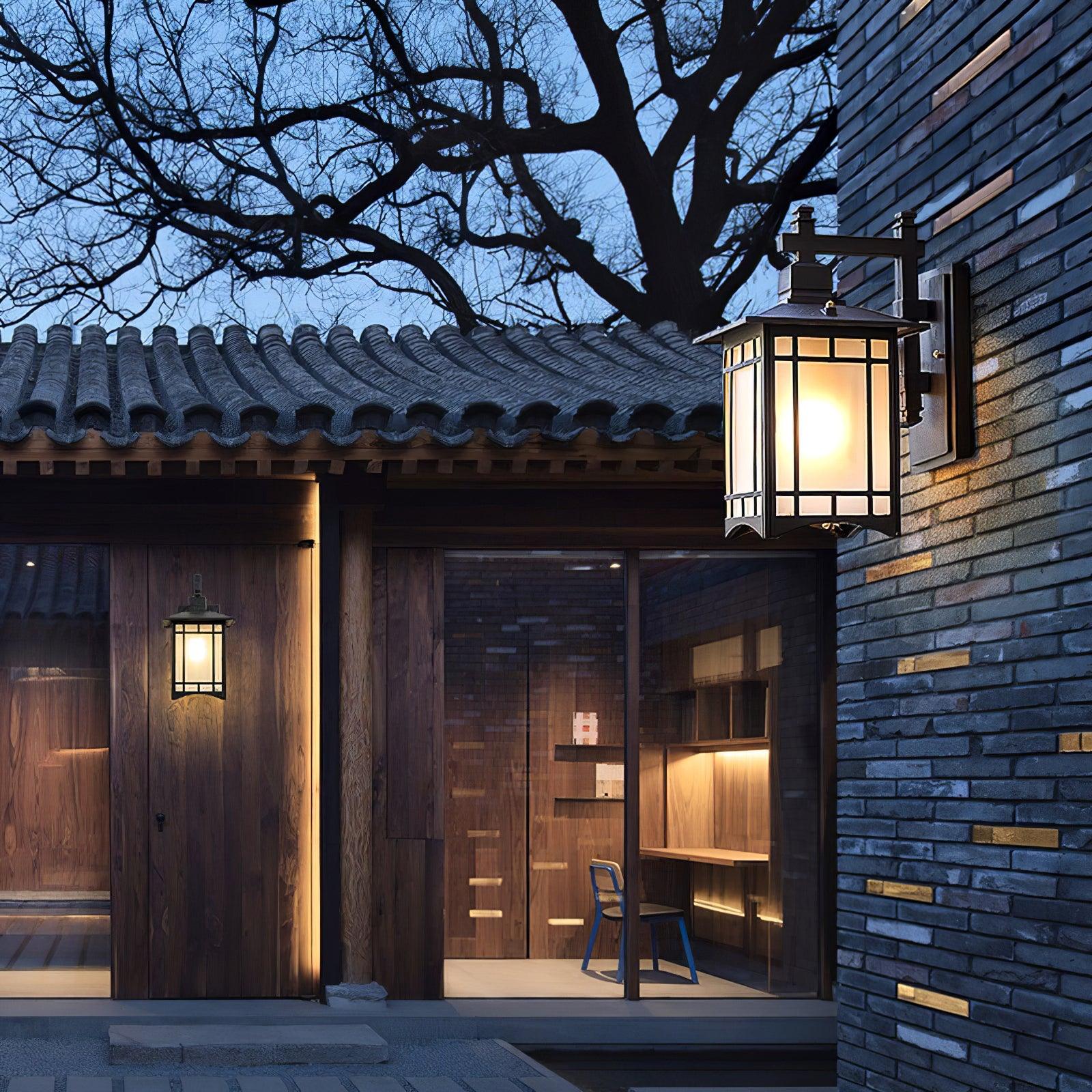 Orm House Wall Light - Lumpaz