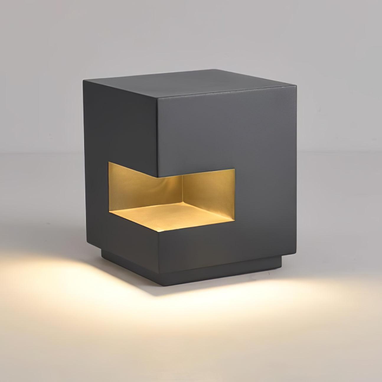 Regular Cube Solar Power Post Light - Lumpaz