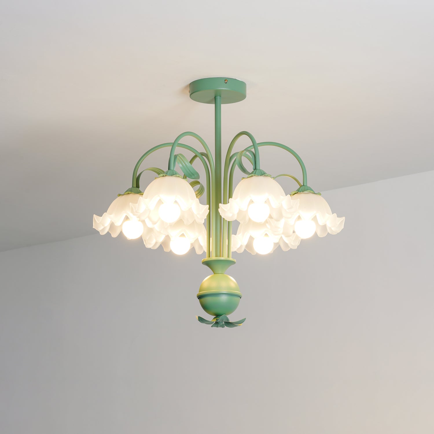 Bell Orchid Chandelier - Lumpaz