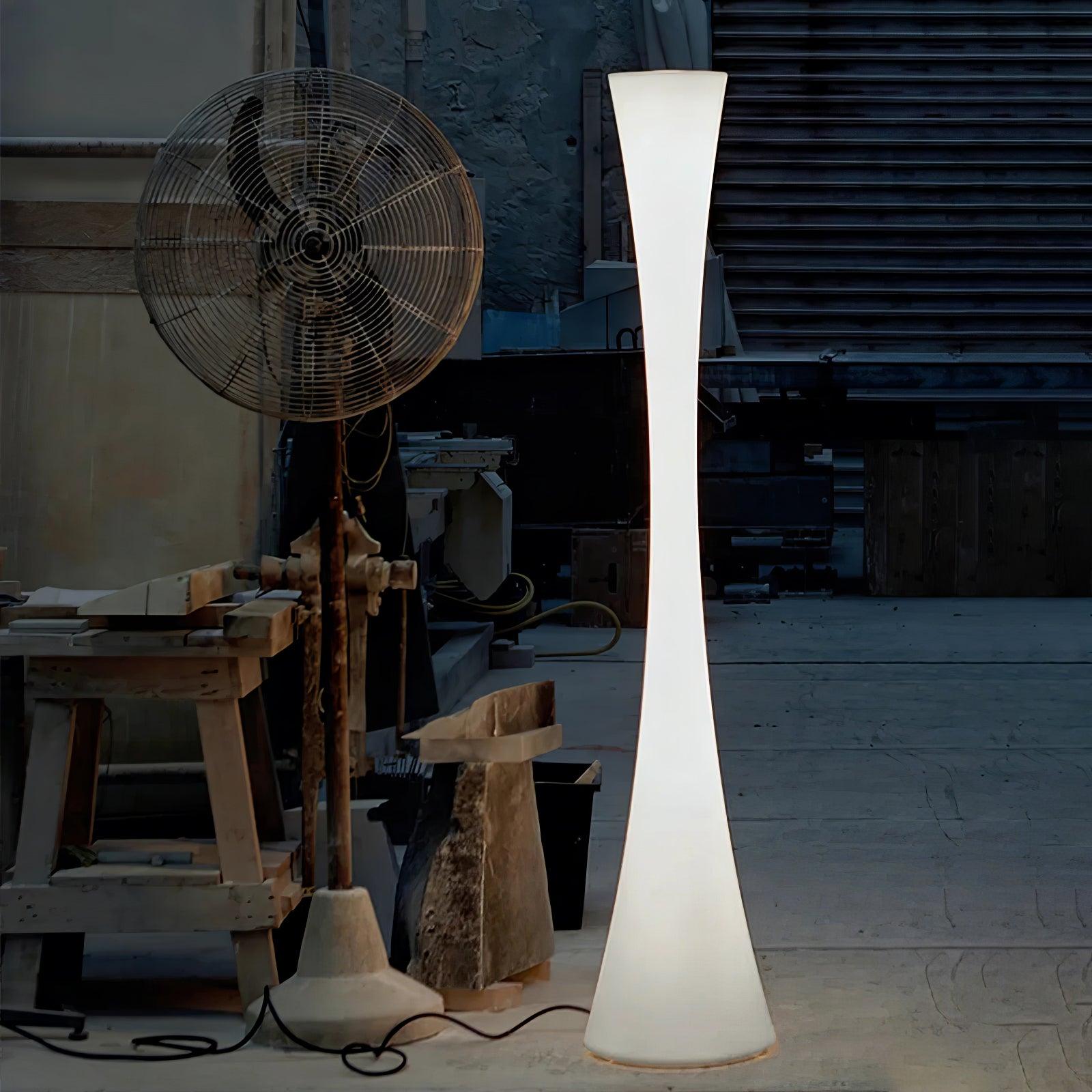 Biconica Pol Floor Lamp - Lumpaz