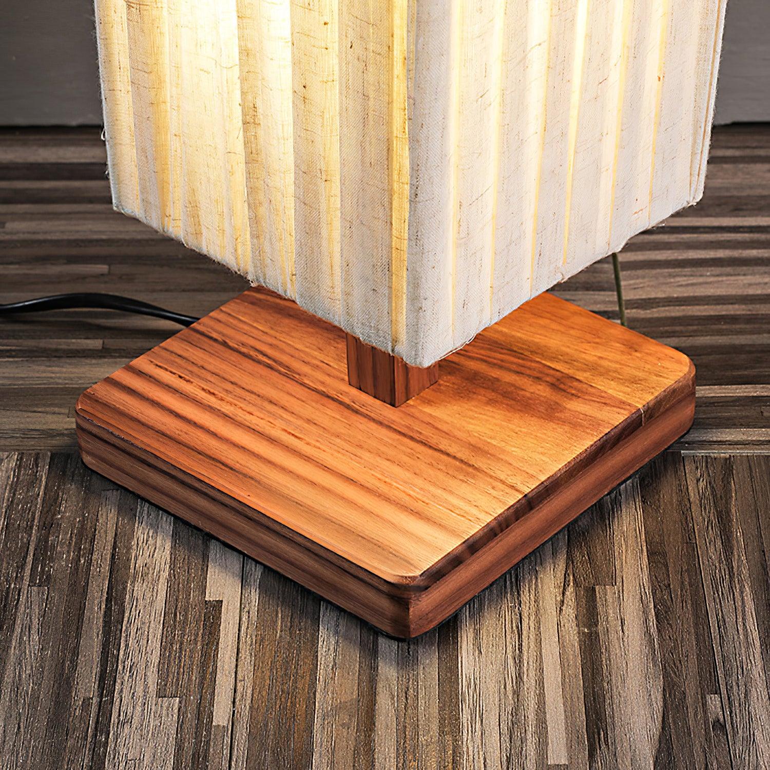 Bailey Floor Lamp - Lumpaz