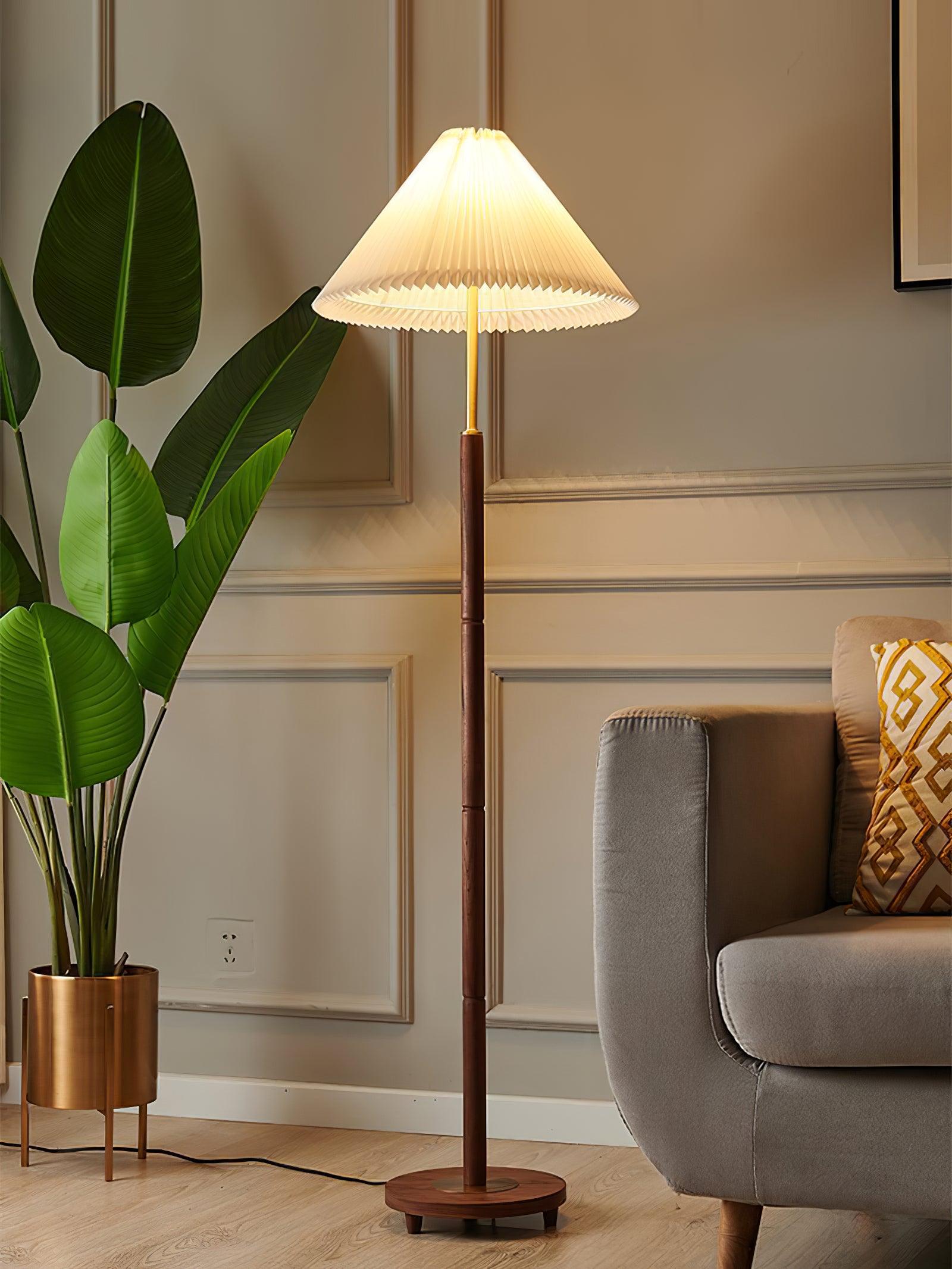 Pleated Floor Lamp - Lumpaz