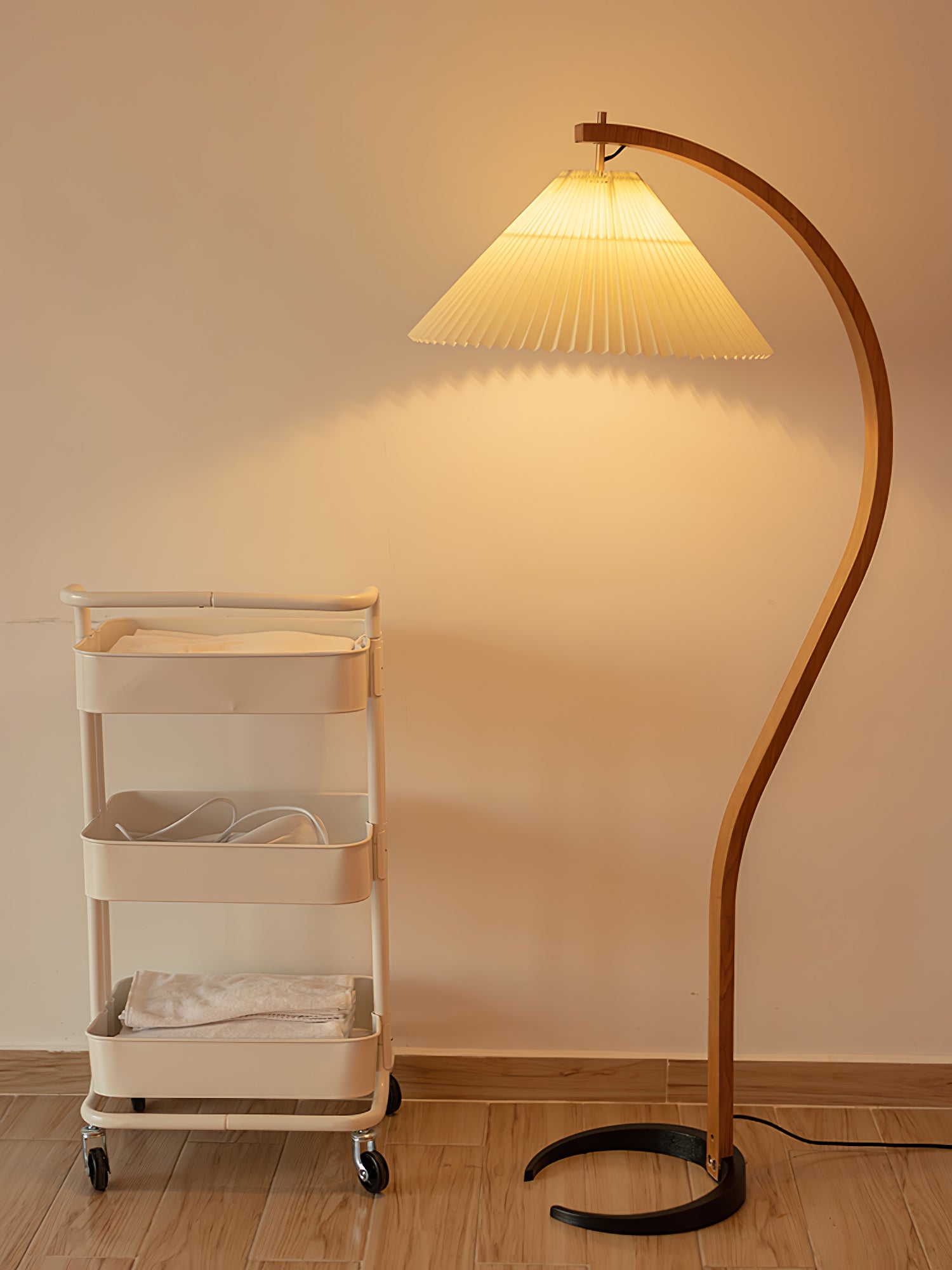 Caprani Floor Lamp - Lumpaz