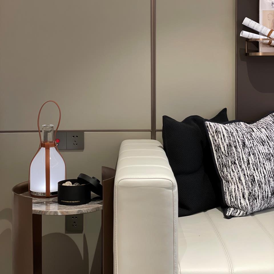 Bell Portable Built-in Battery Table Lamp - Lumpaz