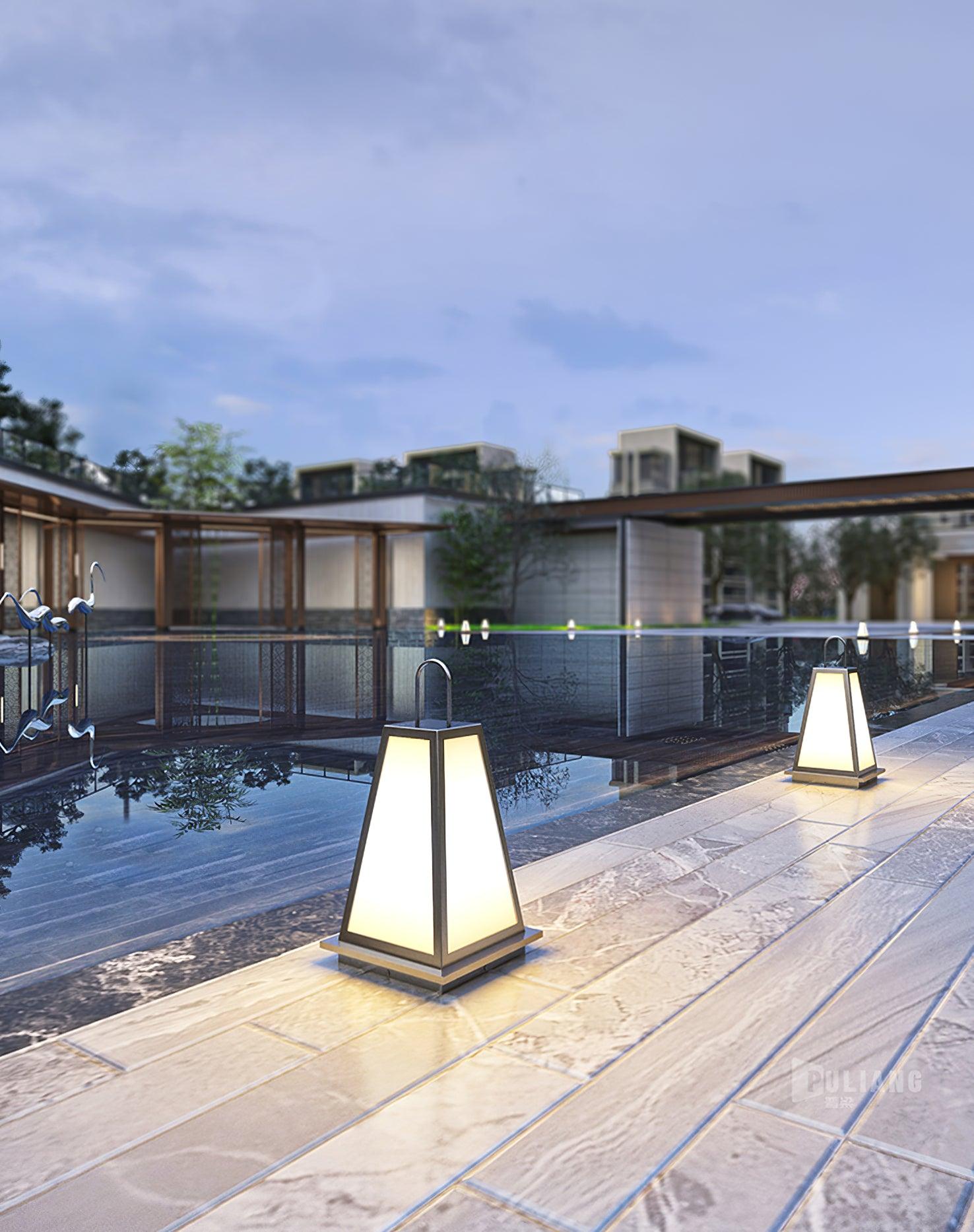 Roam Lantern Garden Lamp - Lumpaz