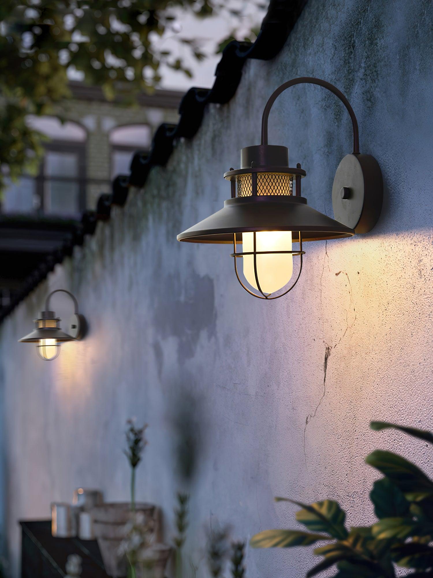 Felix Outdoor Wall Lamp - Lumpaz