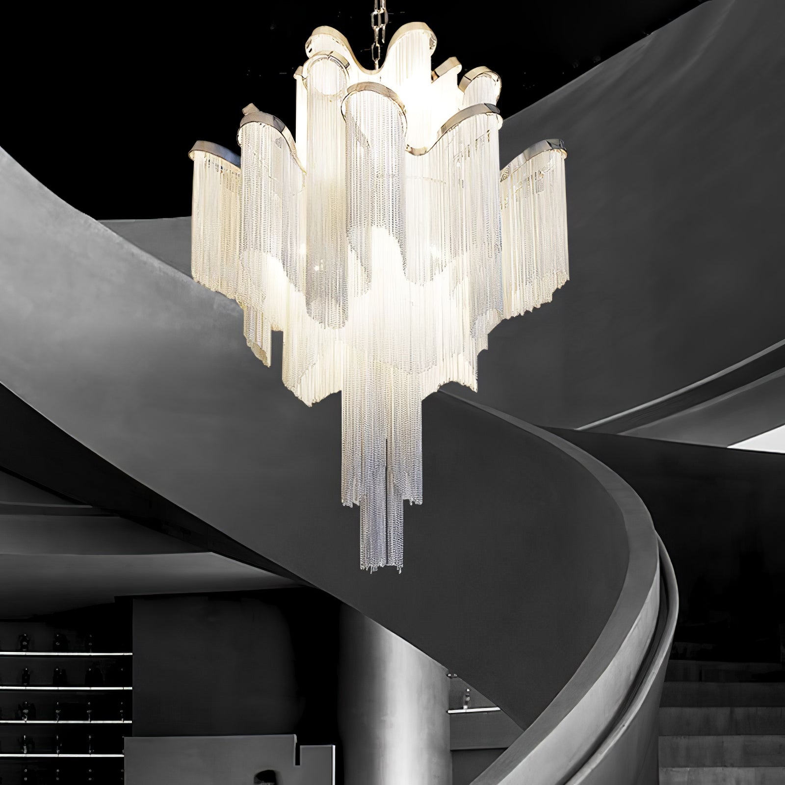 Stream Chain Chandelier - Lumpaz