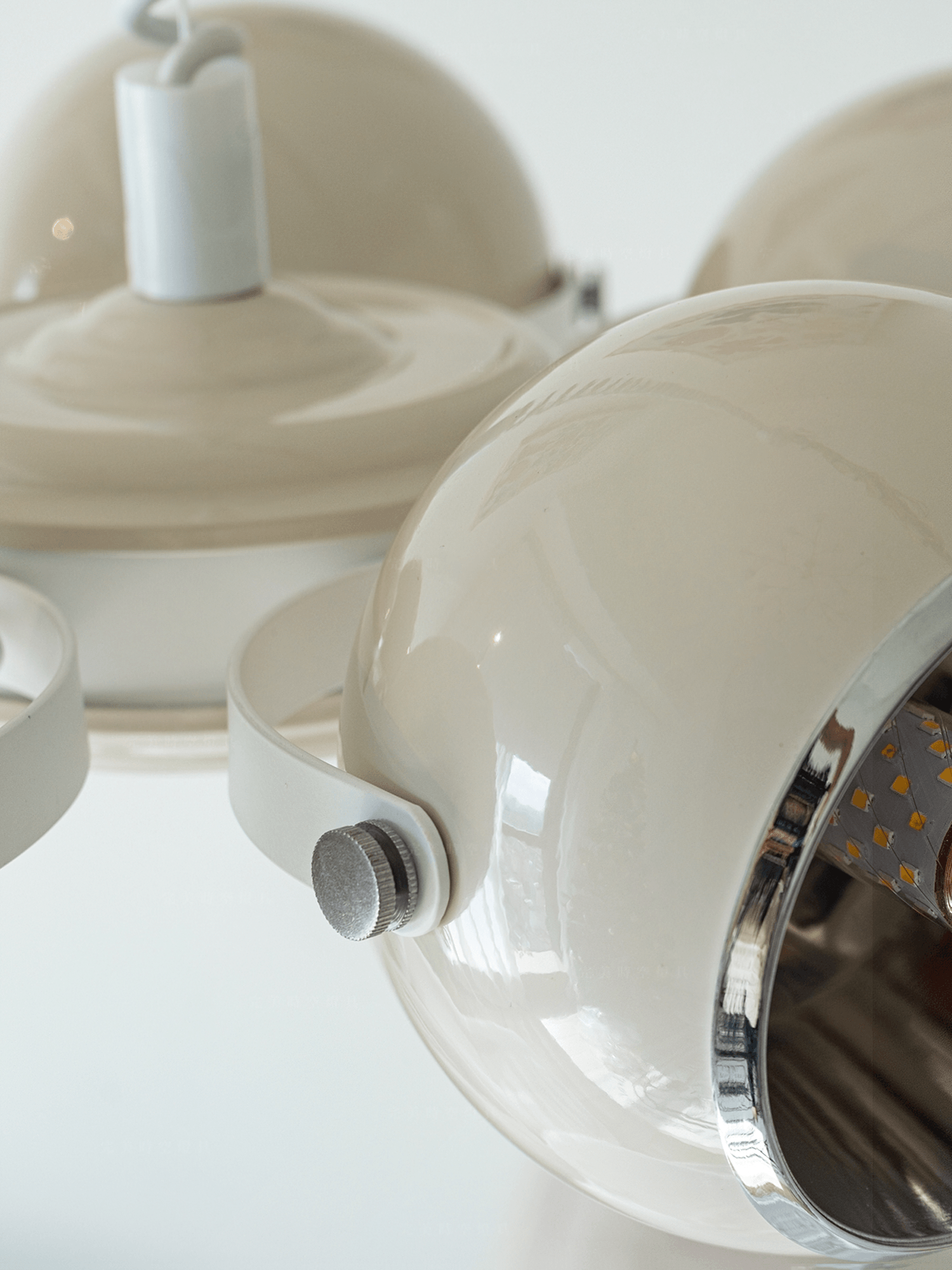 Space Age Pendant Lamp - Lumpaz