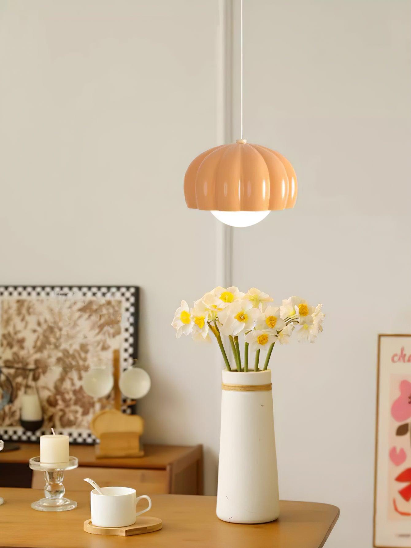 Creamy Pumpkin Pendant Light - Lumpaz