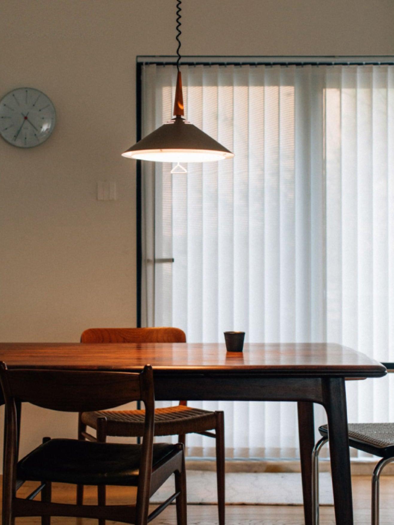 Agnes Retro Pendant Lamp - Lumpaz