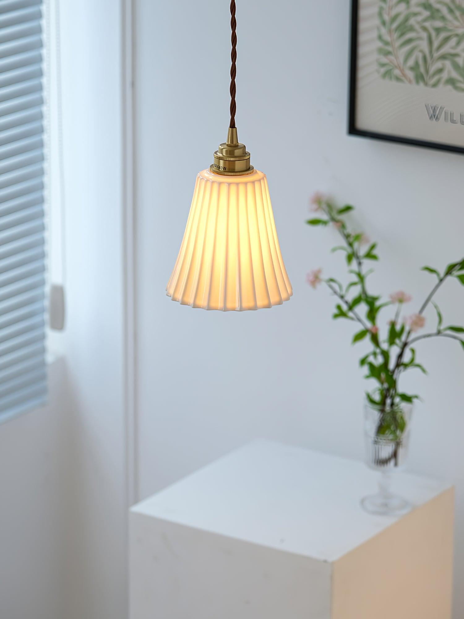 Trumpet Ceramic Pendant Light - Lumpaz