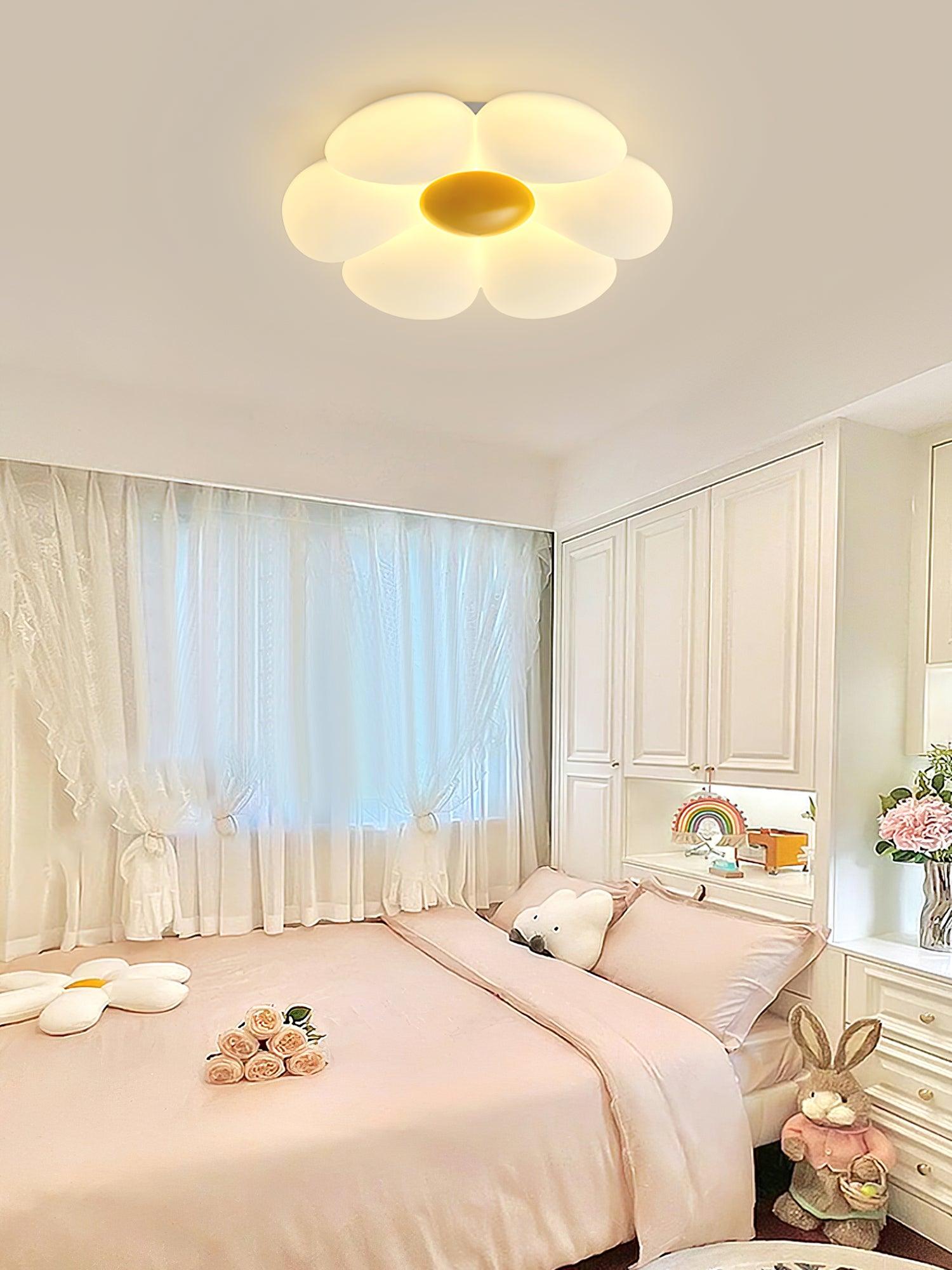 Six-leaf Flower Kids Room Ceiling Lamp - Lumpaz