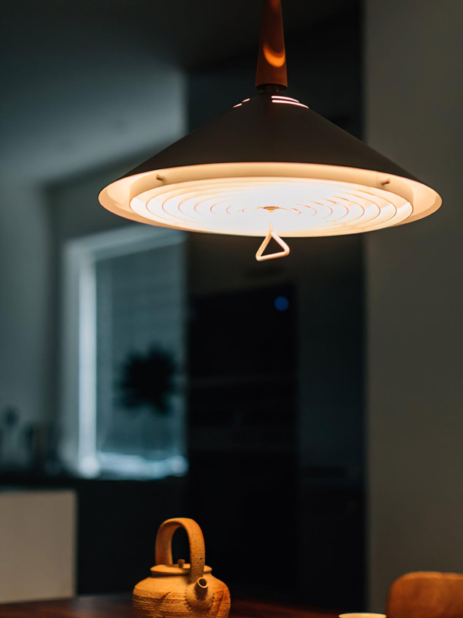 Agnes Retro Pendant Lamp - Lumpaz
