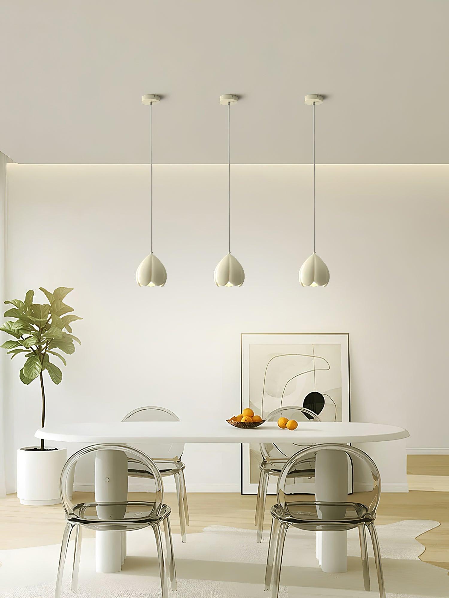 Flower Bud Pendant Lamp - Lumpaz
