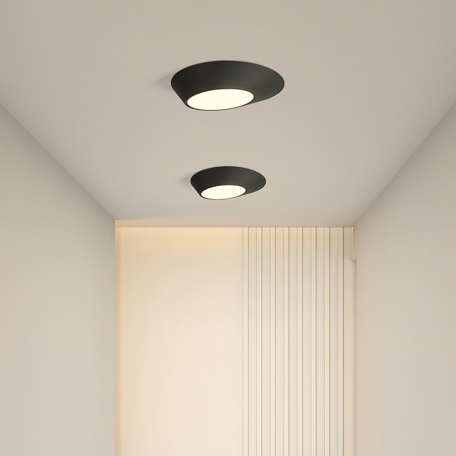 Angled Ceiling Light - Lumpaz