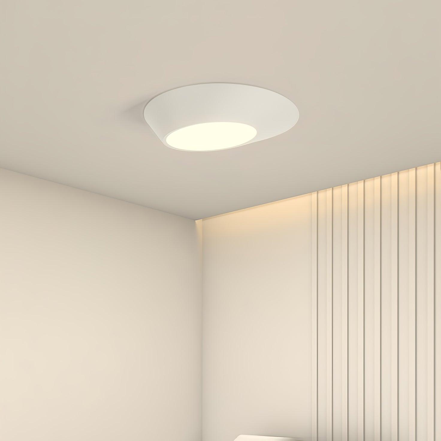 Angled Ceiling Light - Lumpaz