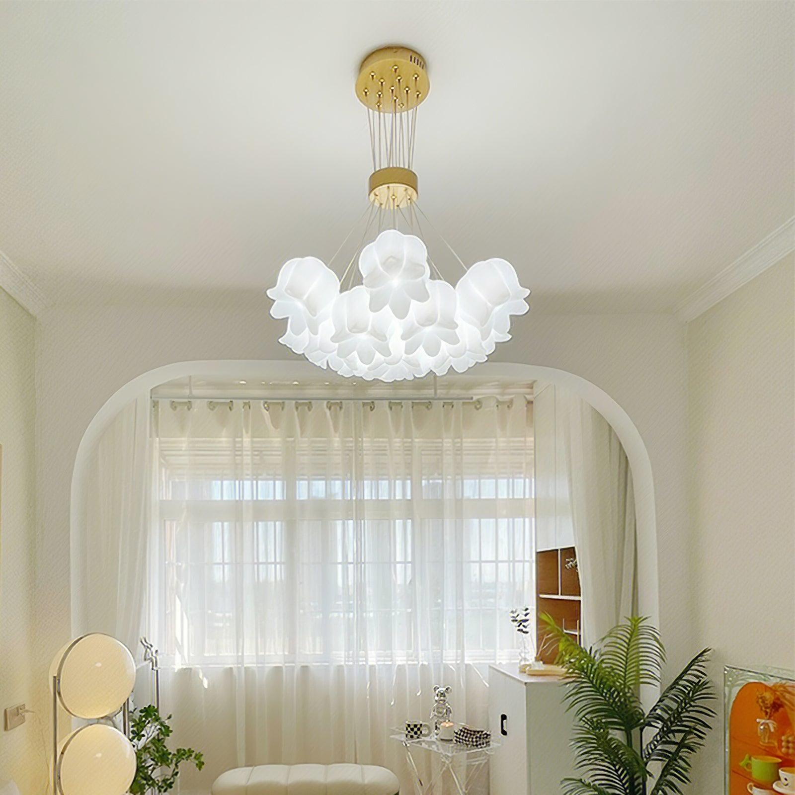 Elegant Floral Pendant Light - Lumpaz