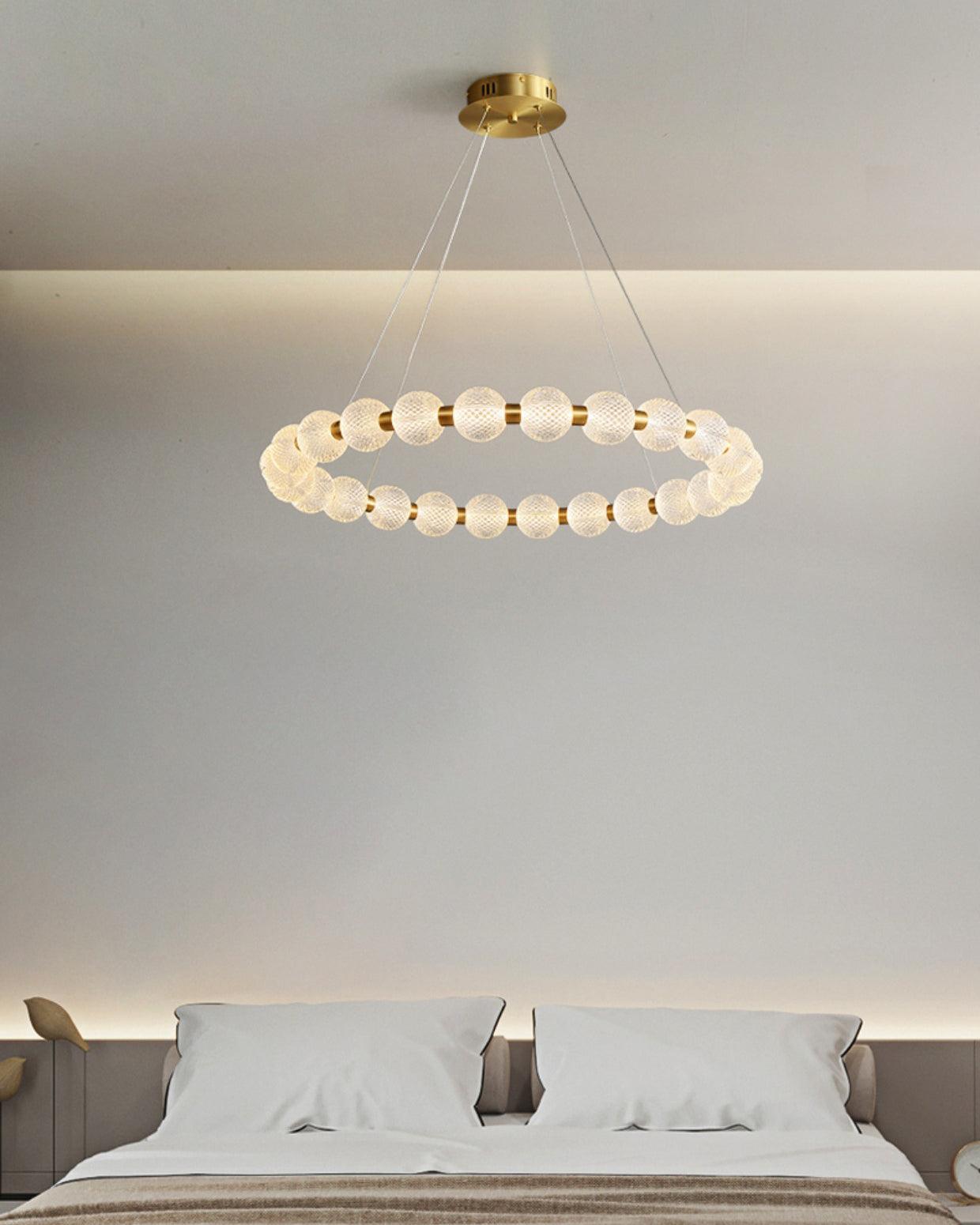 Pearl Chandelier - Lumpaz