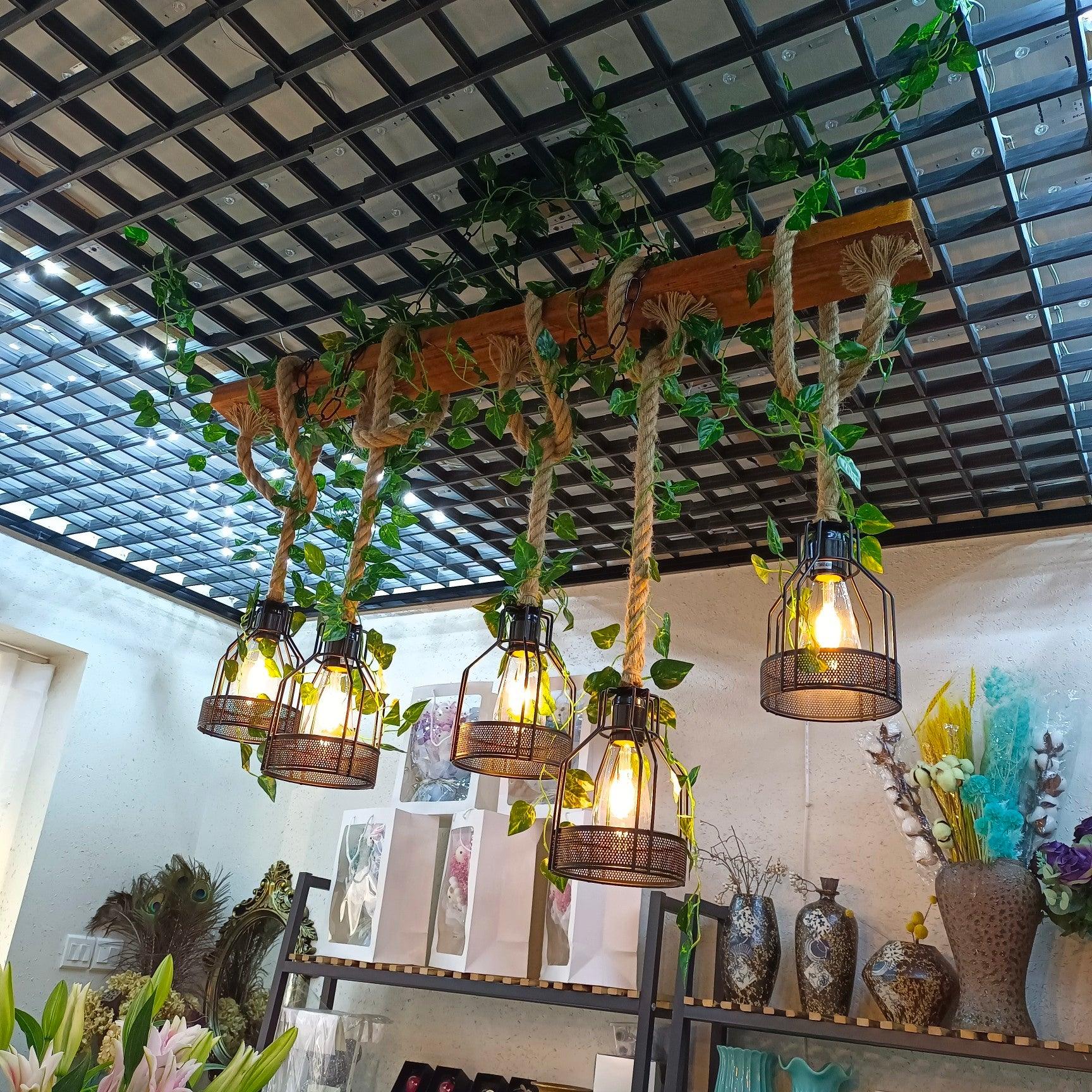 Rustic Wooden Chandelier - Lumpaz