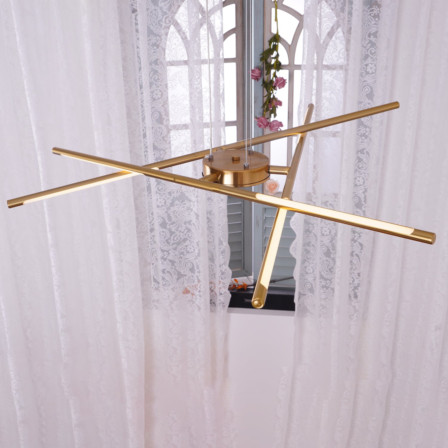 Rotatable LED Chandelier - Lumpaz