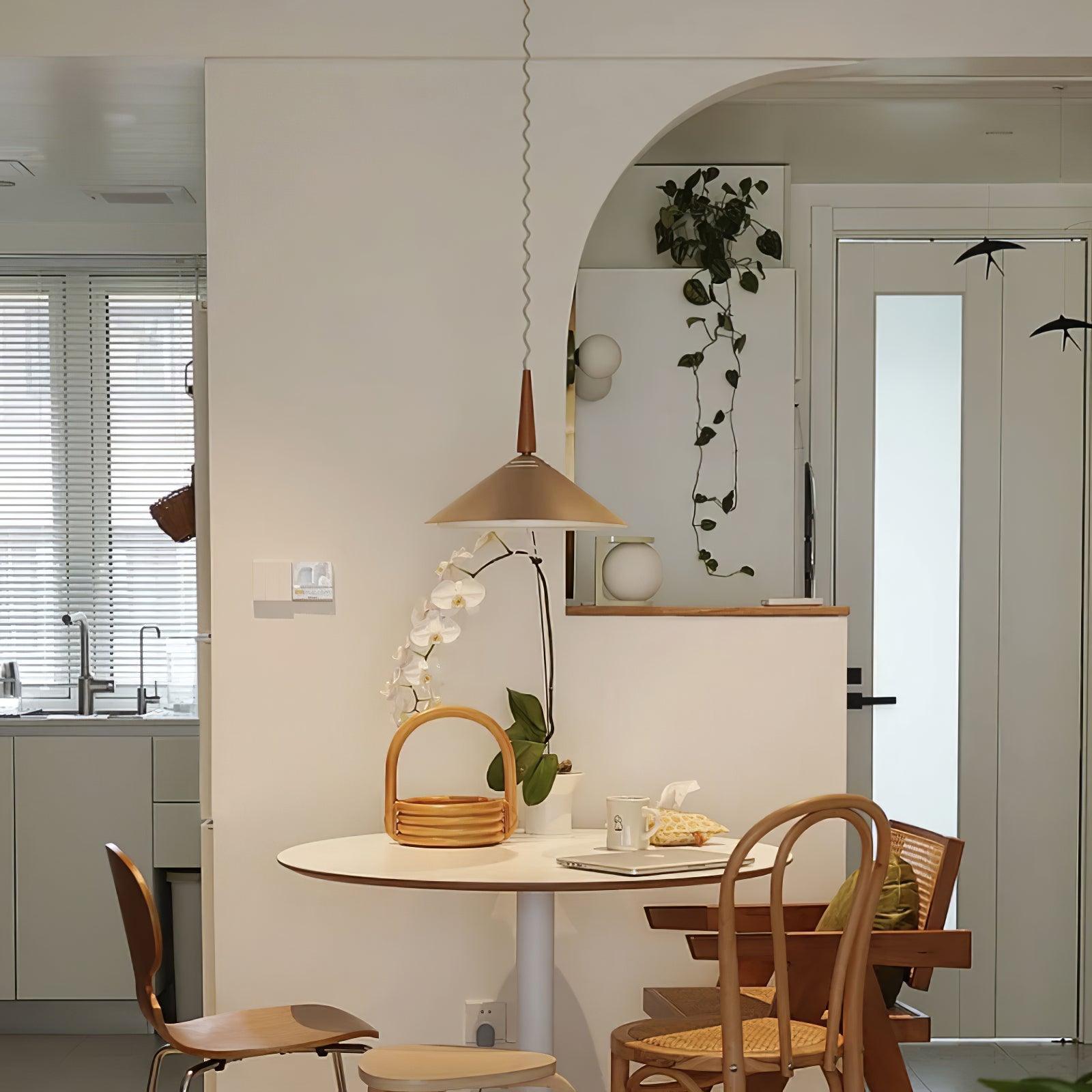 Agnes Retro Pendant Lamp - Lumpaz