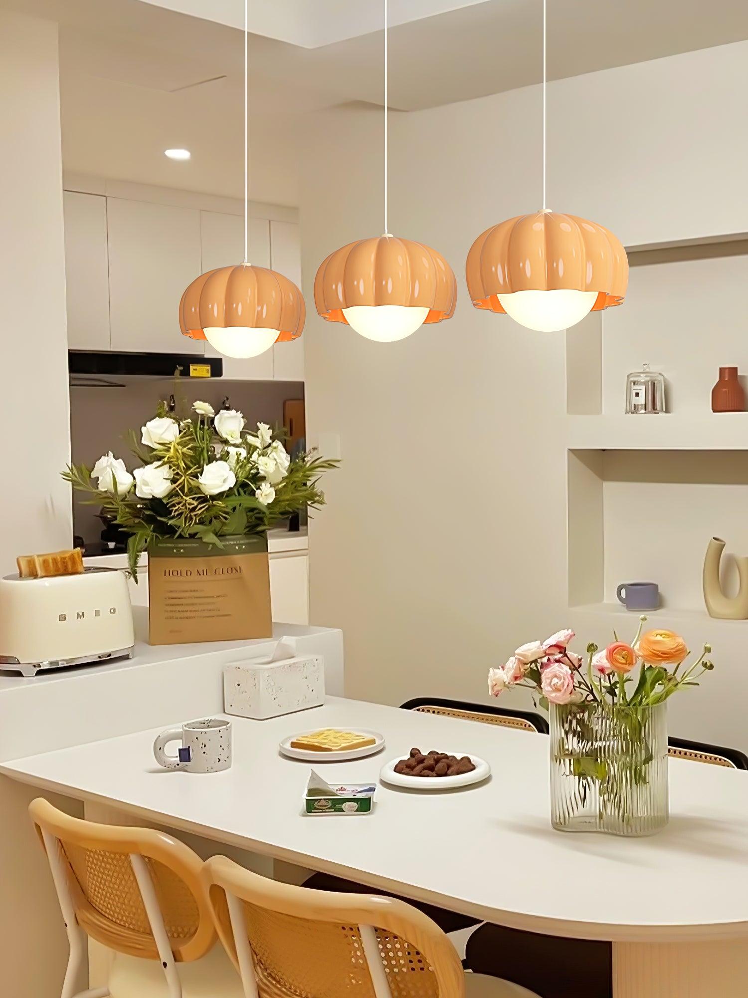 Creamy Pumpkin Pendant Light - Lumpaz