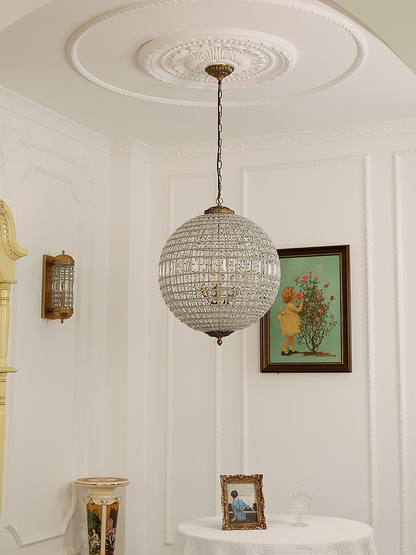 Traditional Gold Globe Chandelier - Lumpaz