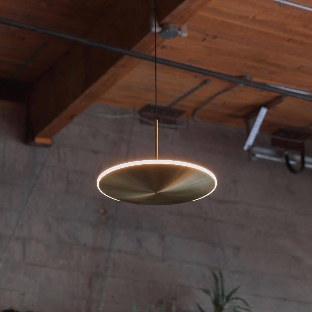 Chrona Dish Pendant Light - Lumpaz