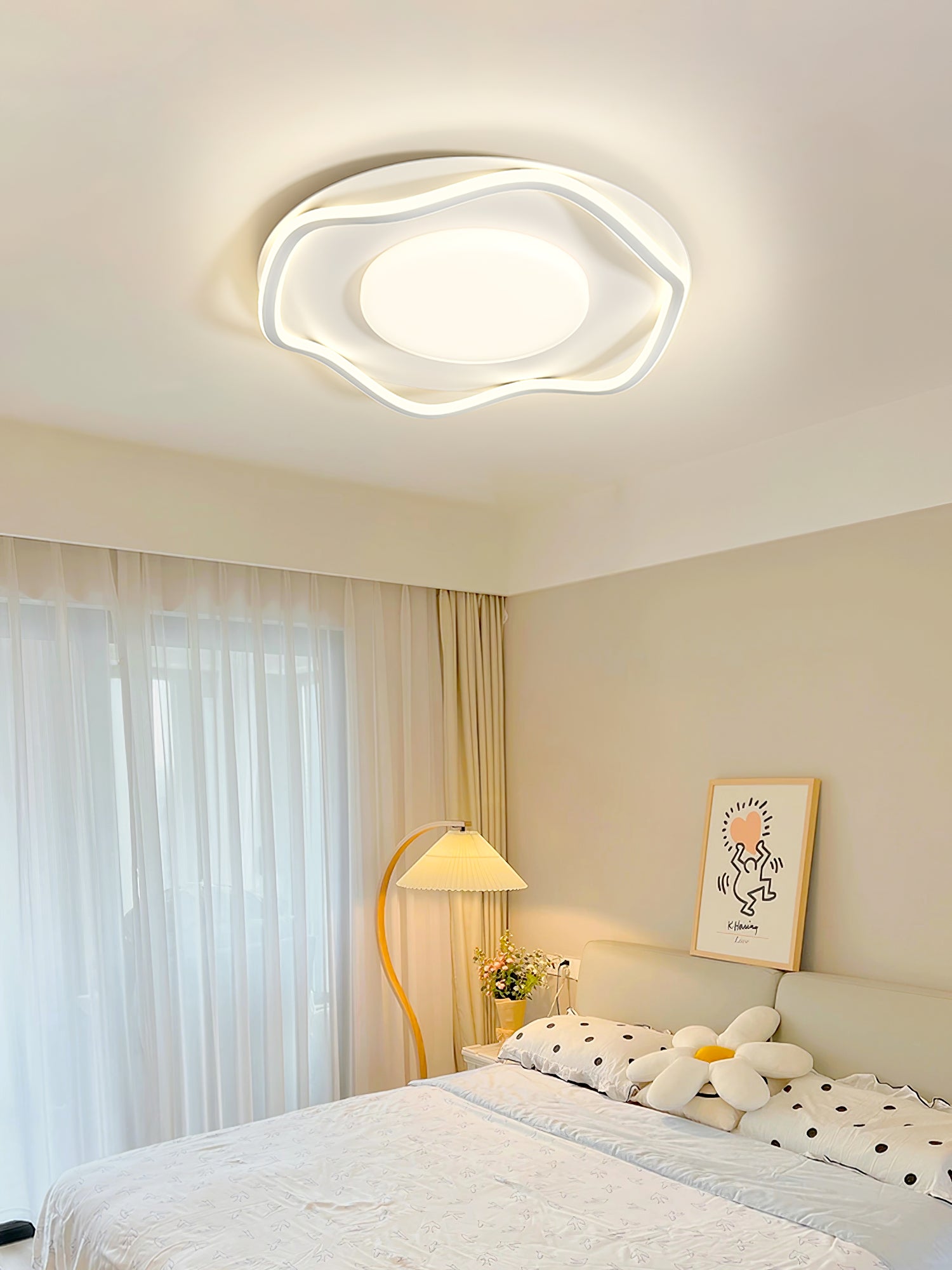 Minimalist Cloud Shape Ceiling Lamp - Lumpaz