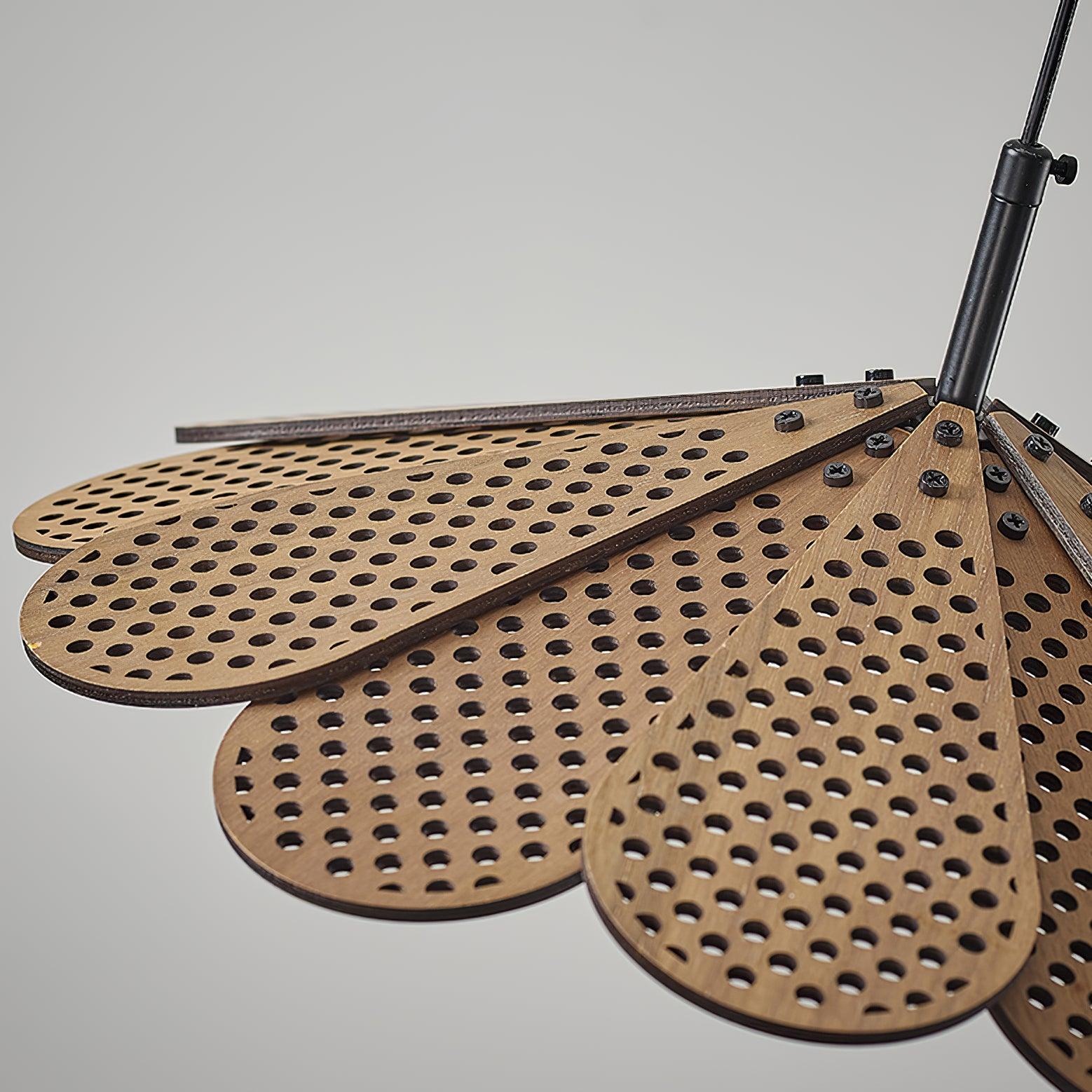 Hollyhock Pendant Light - Lumpaz