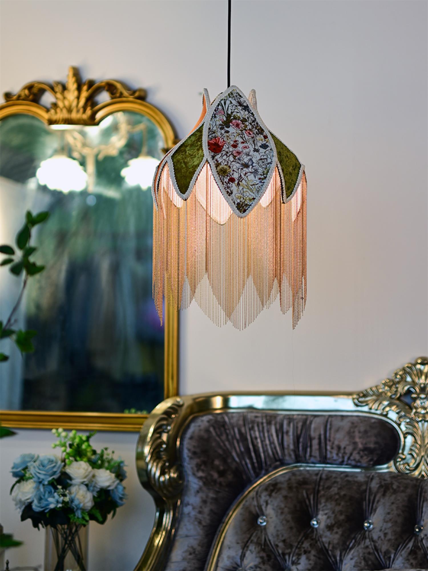 Bette Fringed Pendant Lamp - Lumpaz