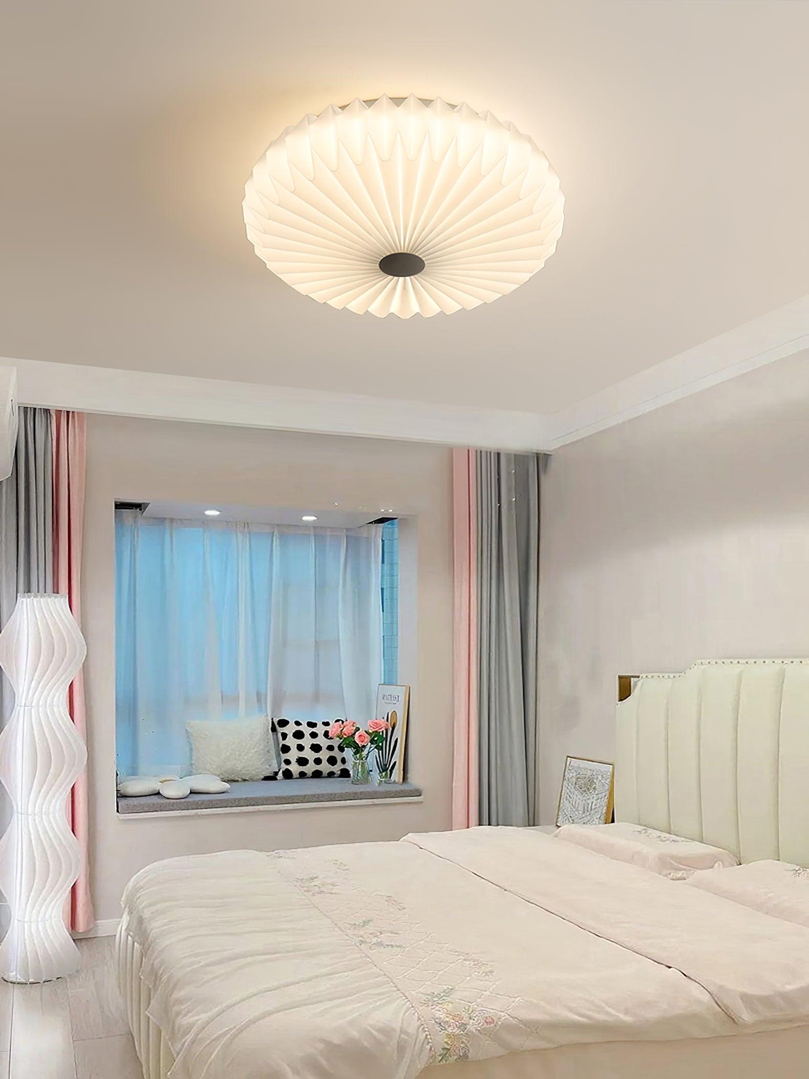 Linn Ceiling Lamp - Lumpaz