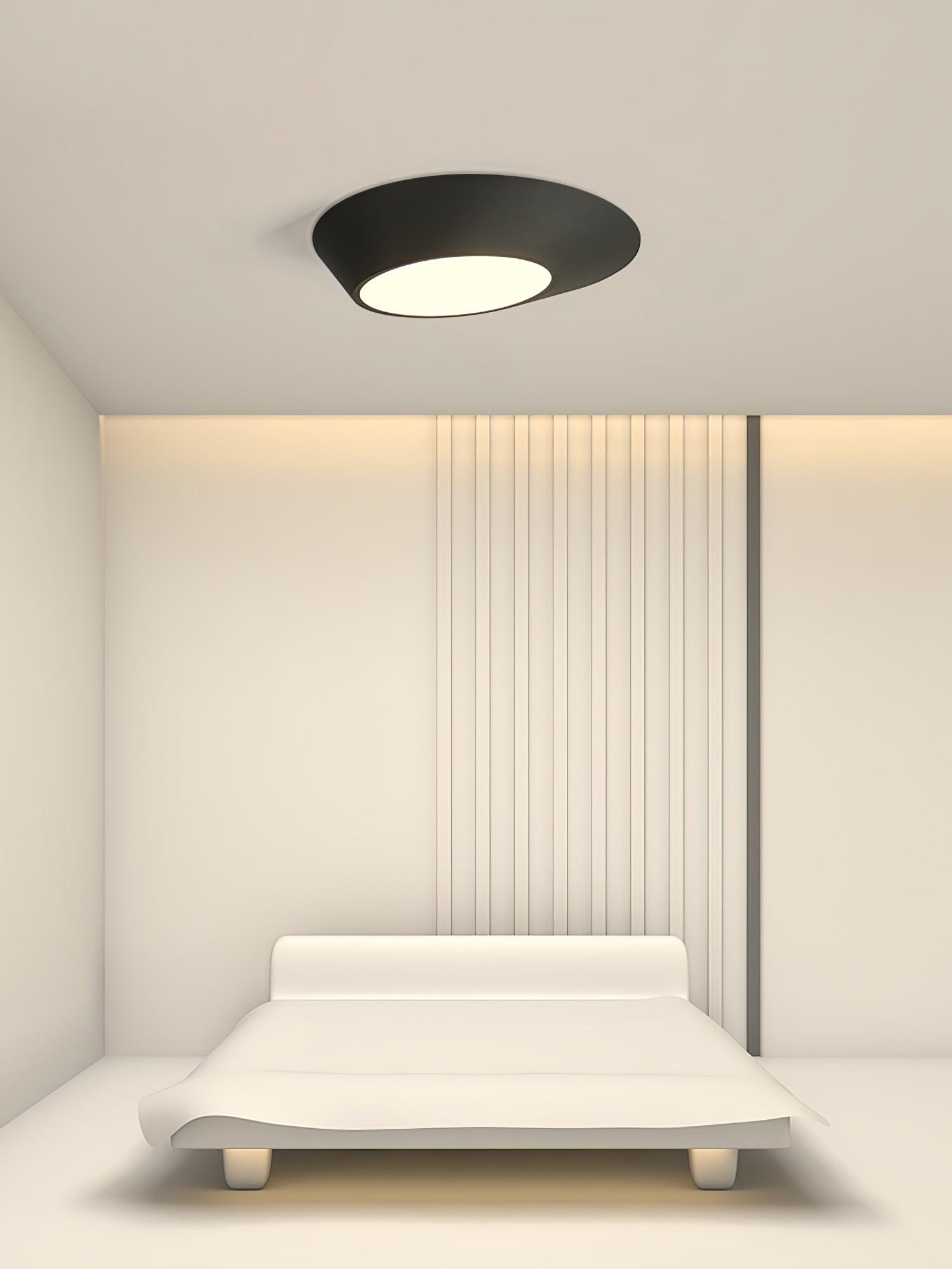 Angled Ceiling Light - Lumpaz